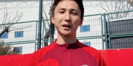 尹鸿博：我喜欢王钰栋，他的技术特点在中国球员中很欠缺